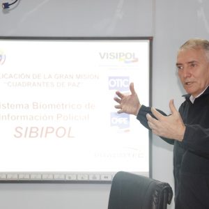 Visipol presentó el Sistema Biométrico de Información Policial a la PNB (7)