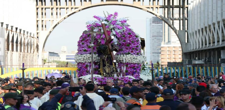 GOBIERNO BOLIVARIANO ACOMPAÑÓ AL PUEBLO VENEZOLANO EN LA PROCESIÓN DEL NAZARENO DE SAN PABLO