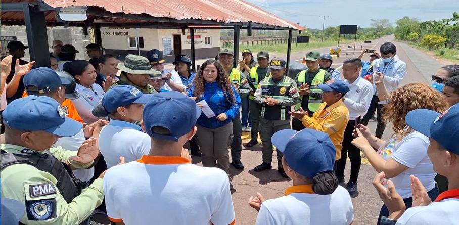 MÁS DE MIL FUNCIONARIOS RESGUARDAN A TURISTAS EN EL ESTADO AMAZONAS DURANTE SEMANA SANTA