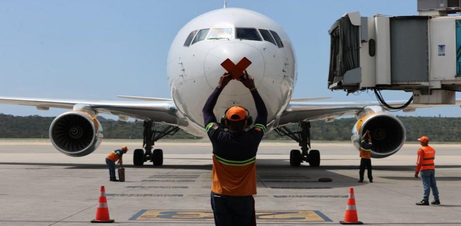 LLEGAN A VENEZUELA MÁS DE 200 CONNACIONALES DESDE EEUU