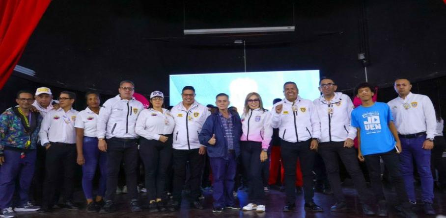 CICPC PREVIENE SOBRE LOS RETOS VIRALES EN LA UNIDAD EDUCATIVA ANDRÉS BELLO