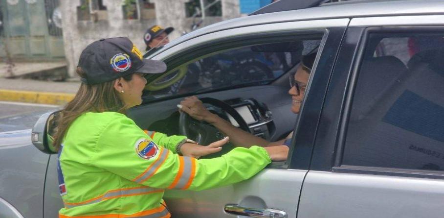 FORTALECEN  CULTURA PREVENTIVA EN SEGURIDAD VIAL EN DIFERENTES ARTERIAS VIALES DEL PAÍS