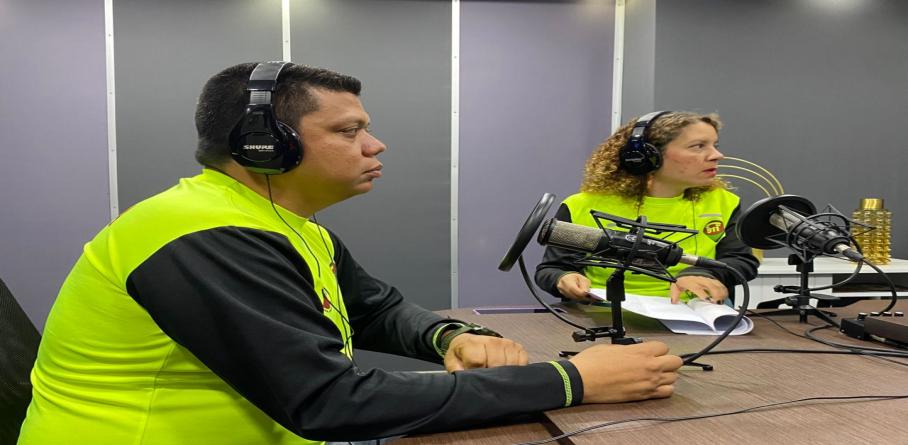 PERSONAL DEL VEN 9-1-1 LA CALIFORNIA RECIBE CURSOS DE PRIMEROS AUXILIOS