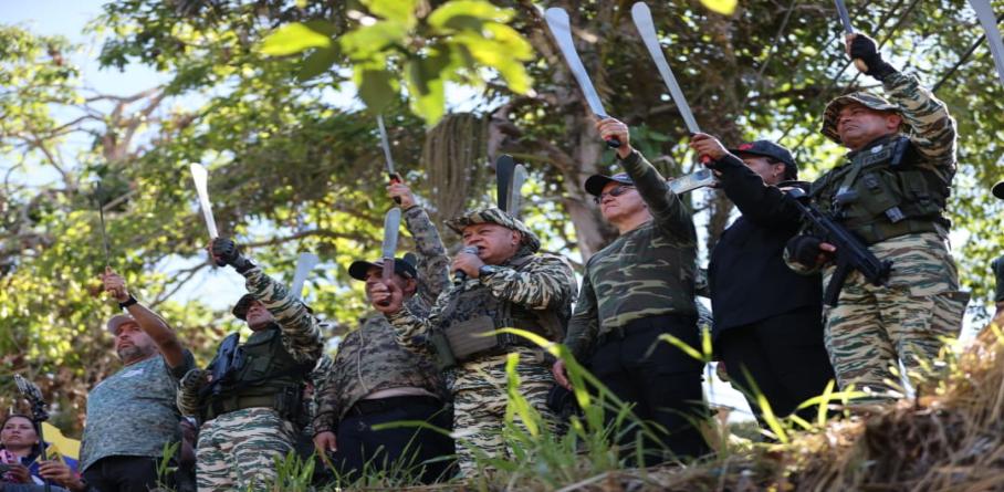 JURAMENTADOS MÁS DE 400 INTEGRANTES DE LA MILICIA CAMPESINA EN LA GUAIRA