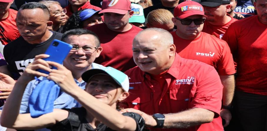 JUVENTUD VENEZOLANA REAFIRMA SU COMPROMISO CON LA REVOLUCIÓN BOLIVARIANA