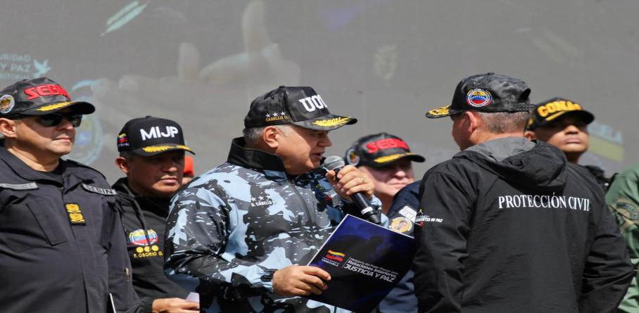 DIOSDADO CABELLO PRESENTA BALANCE DE SEGURIDAD: REDUCCIÓN EN HOMICIDIOS, 32 MIL SOLICITUDES DE INGRESO PARA LA UNES Y EXPANSIÓN DE CUADRANTES DE PAZ