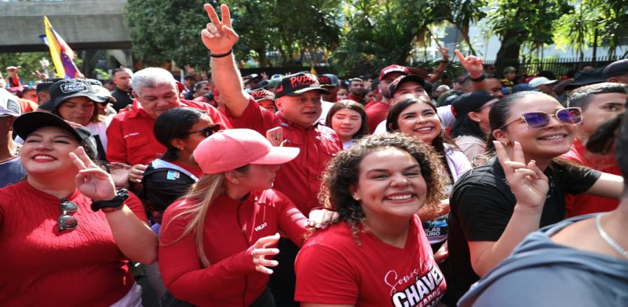 Imagen de VICEPRESIDENTE DIOSDADO CABELLO MARCHA EN CONMEMORACIÓN POR EL DÍA DE LA JUVENTUD Y EL LEGADO REVOLUCIONARIO
