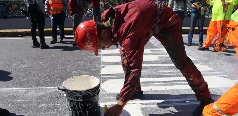 COMUNIDAD ESCOLAR DEL "MIGUEL ANTONIO CARO" RESALTA EFECTIVIDAD DEL PLAN DE DEMARCACIÓN VIAL DEL INTT