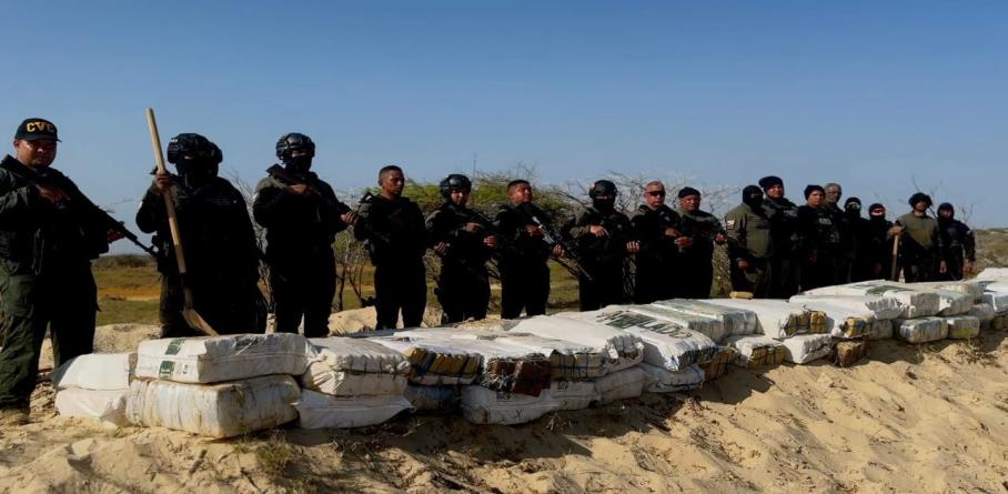 Imagen de EN PERFECTA FUSIÓN POPULAR, MILITAR Y POLICIAL: INCAUTADAS MÁS DE 2.8 TONELADAS DE MARIHUANA EN EL ZULIA