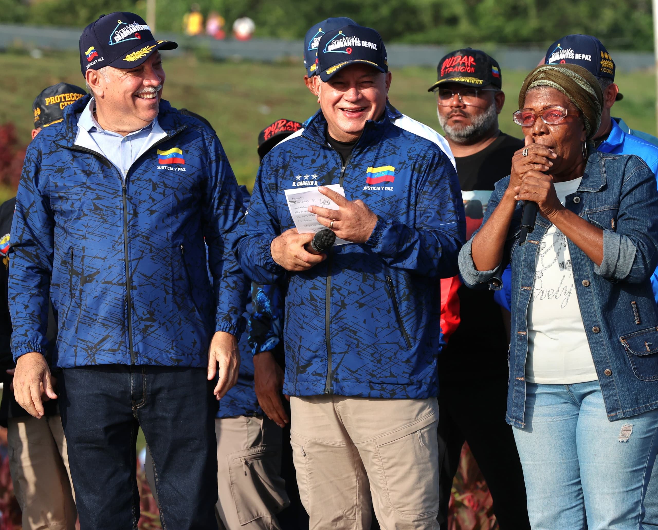 EL PUEBLO DE BARLOVENTO CELEBRA LA PAZ RECUPERADA Y RATIFICA APOYO A LA REVOLUCIÓN EN SU GESTIÓN