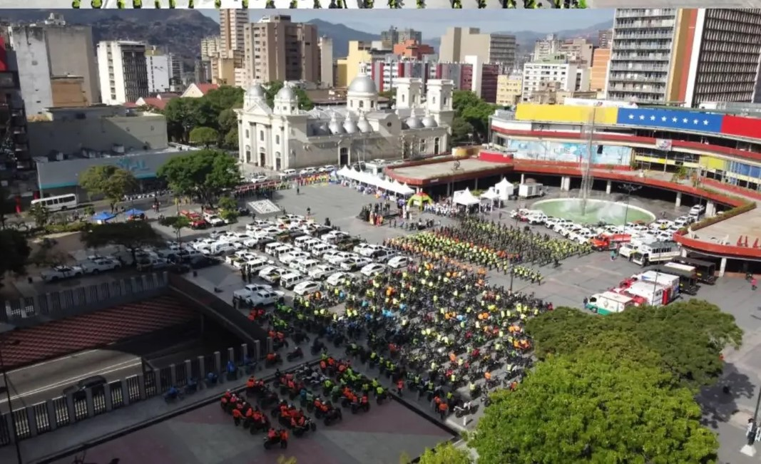 Imagen de CARACAS DESPLIEGA MÁS DE OCHO MIL FUNCIONARIOS PARA GARANTIZAR UNA SEMANA SANTA 2026 SEGURA Y EN PAZ