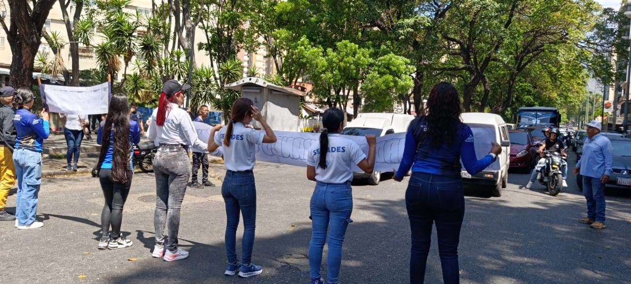 EL SERVICIO NACIONAL PARA EL DESARME PROMUEVE LA CULTURA DE PAZ CON LA TOMA DE SEMÁFORO “ARMANDO CONCIENCIA” EN SU 12°ANIVERSARIO