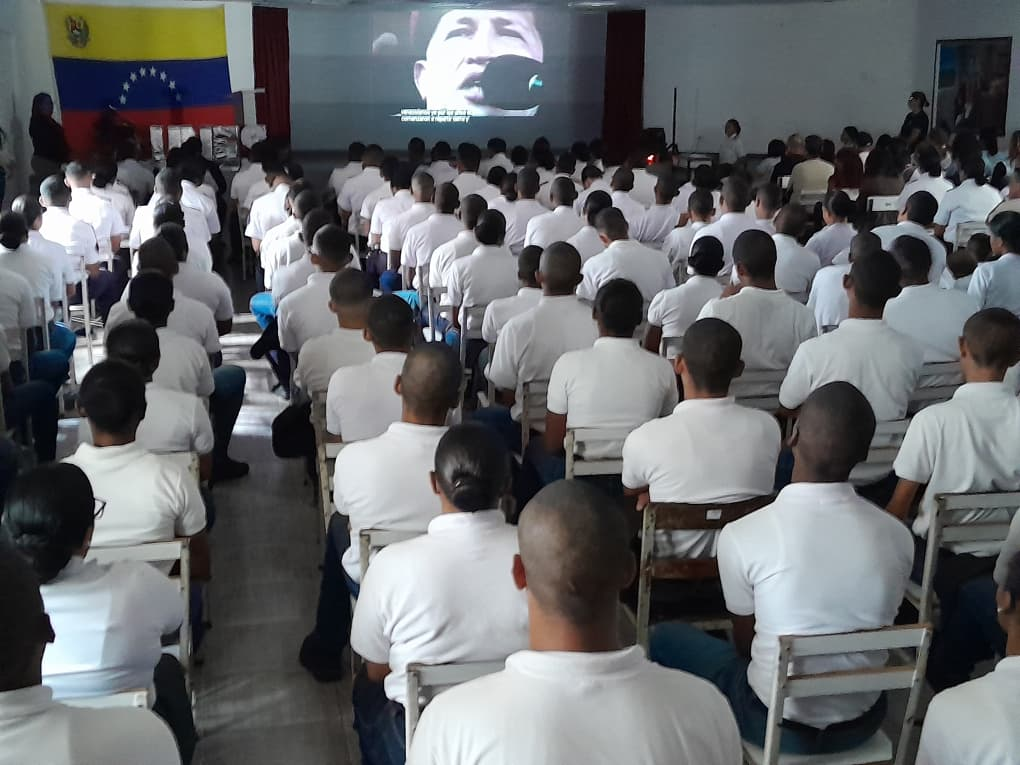 UNES CONMEMORA 24 AÑOS DEL RESCATE DE LA DIGNIDAD NACIONAL Y LA FUERZA DE LA UNIDAD CÍVICO-MILITAR