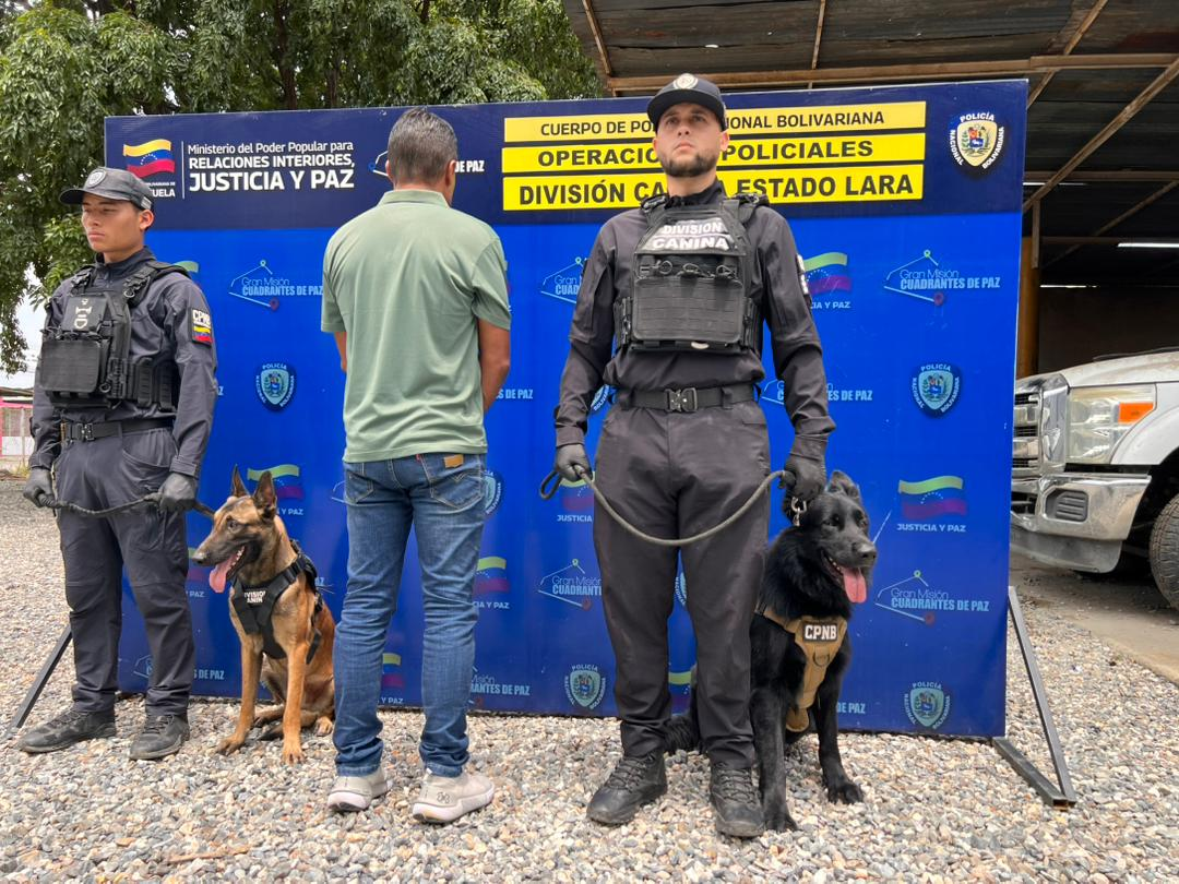 Imagen de DIVISIÓN CANINA DEL CPNB LARA INCAUTA MÁS DE 27 KILOGRAMOS DE BASE OCULTOS EN DOBLE FONDO DE CAMIONETA