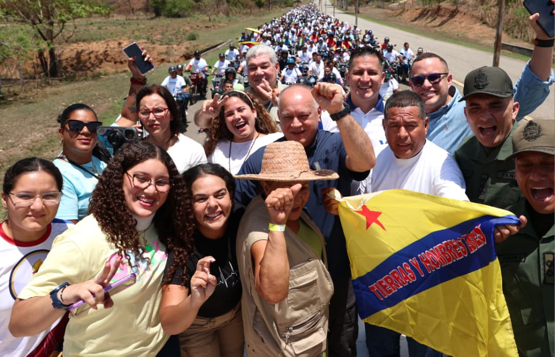 COJEDES SE MOVILIZA EN ORACIÓN Y UNIDAD POR UNA VENEZUELA LIBRE DE SANCIONES (+FOTOS)