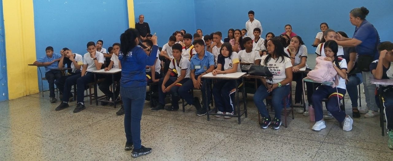 Imagen de SENADES FORTALECE LA PREVENCIÓN DEL DELITO EN COMUNIDADES E INSTITUCIONES EDUCATIVAS DEL PAÍS