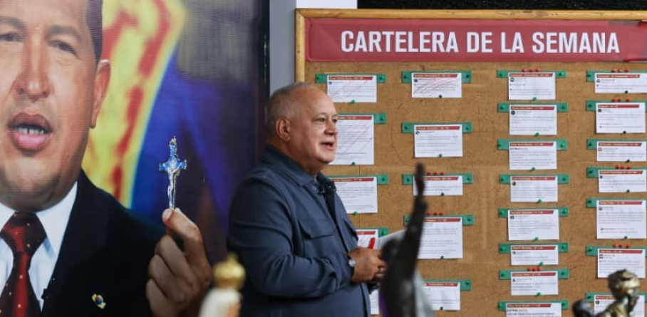 DIOSDADO CABELLO DENUNCIA FINANCIAMIENTO DE CAMPAÑAS DIGITALES PARA MANIPULAR EL CASO DE CARMEN NAVAS
