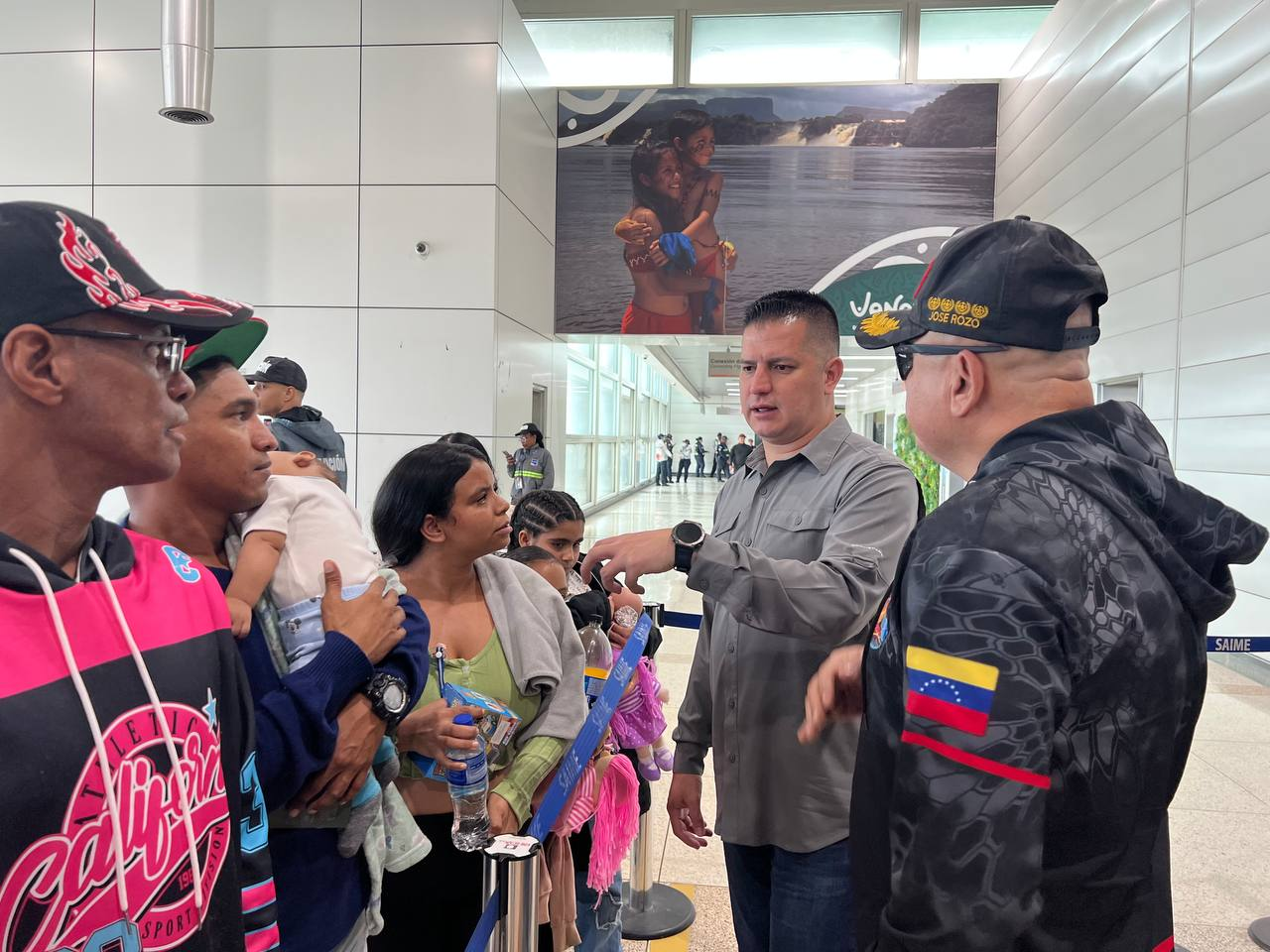 VUELO 148 DE LA GRAN MISIÓN VUELTA A LA PATRIA TRAE DE REGRESO DESDE PANAMÁ A MÁS DE 130 MIGRANTES VENEZOLANOS