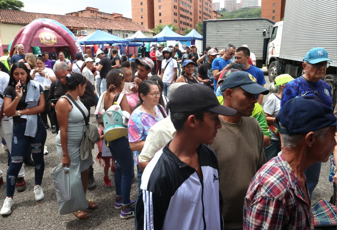 Imagen de MÁS DE 6 MIL FAMILIAS SE BENEFICIAN EN LA JORNADA DE ATENCIÓN INTEGRAL EN CAUCAGÜITA
