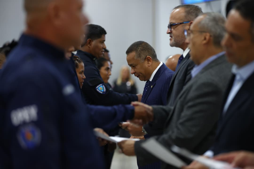 VISIIP ACREDITA A 520 FUNCIONARIOS POLICIALES EN INVESTIGACIÓN PENAL PARA FORTALECER LA SEGURIDAD CIUDADANA