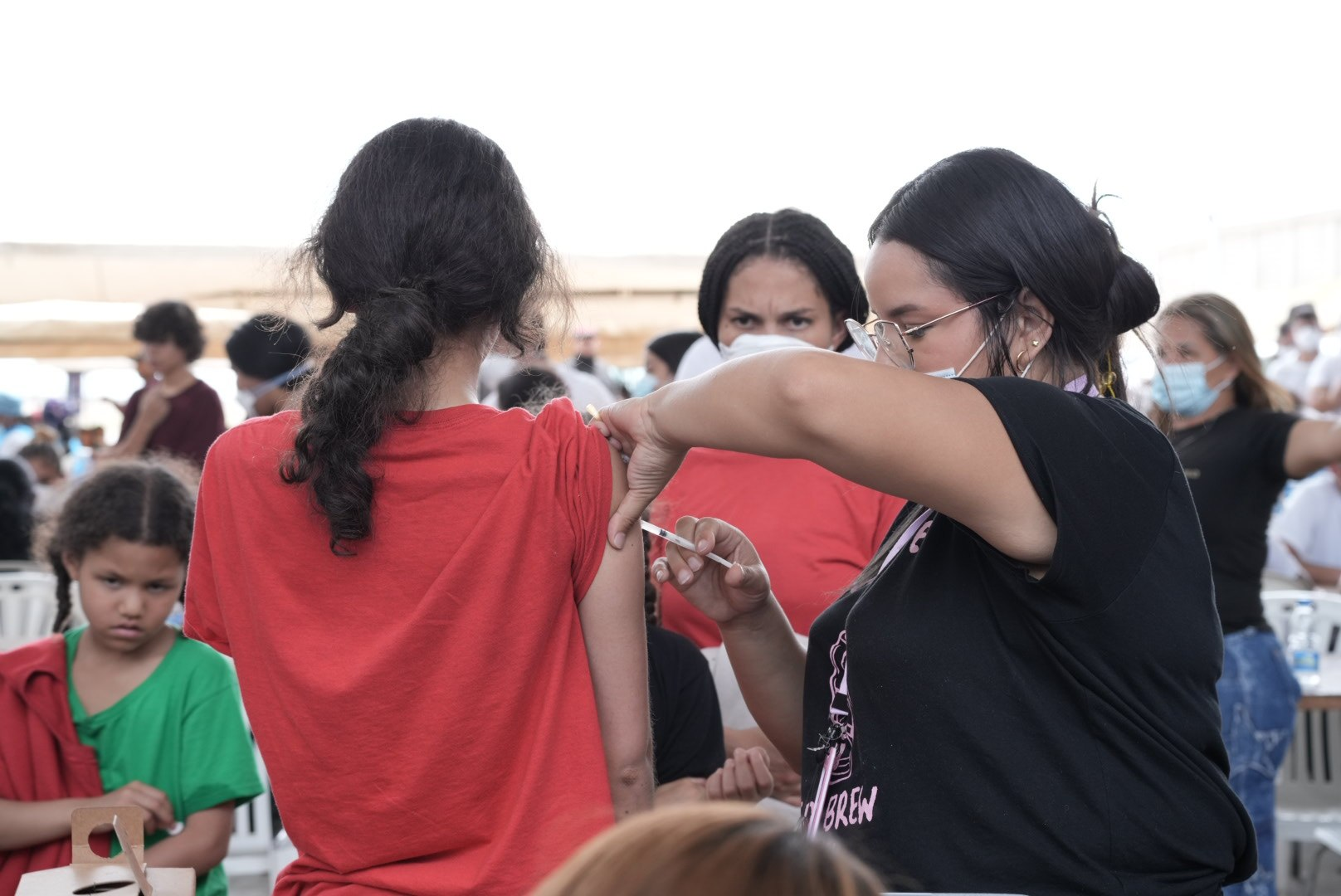 MÁS DE 110 MIGRANTES VENEZOLANOS ARRIBARON AL PAÍS EN EL VUELO 152 DE LA GRAN MISIÓN VUELTA A LA PATRIA DESDE EEUU