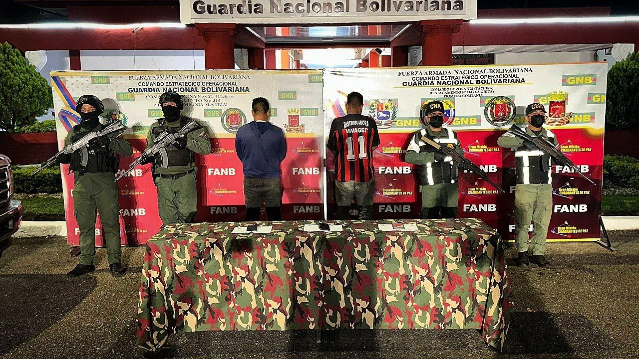 ¡OTRO GOLPE AL NARCOTRÁFICO! FANB INCAUTA 54 ENVOLTORIOS DE PRESUNTA MARIHUANA EN EL ESTADO TÁCHIRA