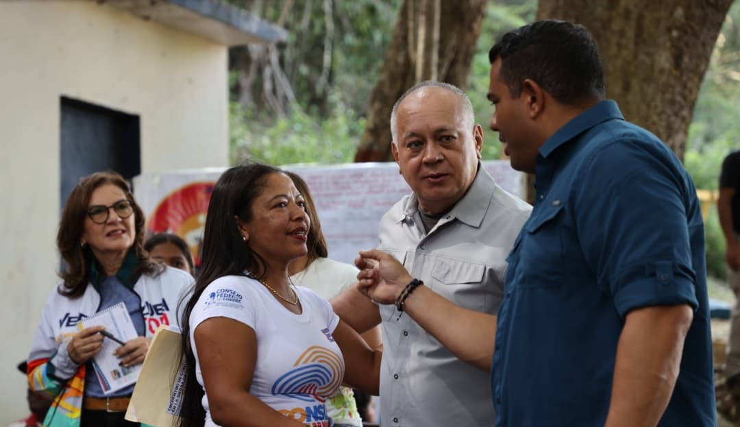 DIOSDADO CABELLO: "LOS ÓRGANOS DE SEGURIDAD DEBEN SER GARANTES DEL BIENESTAR Y ACOMPAÑAR AL PUEBLO"