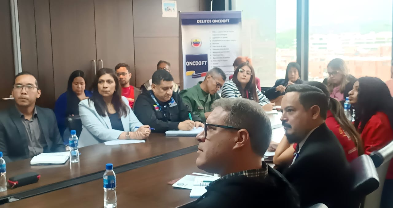 ONCDOFT CAPACITA A FUNCIONARIOS DEL ESTADO EN EXTINCIÓN DE DOMINIO