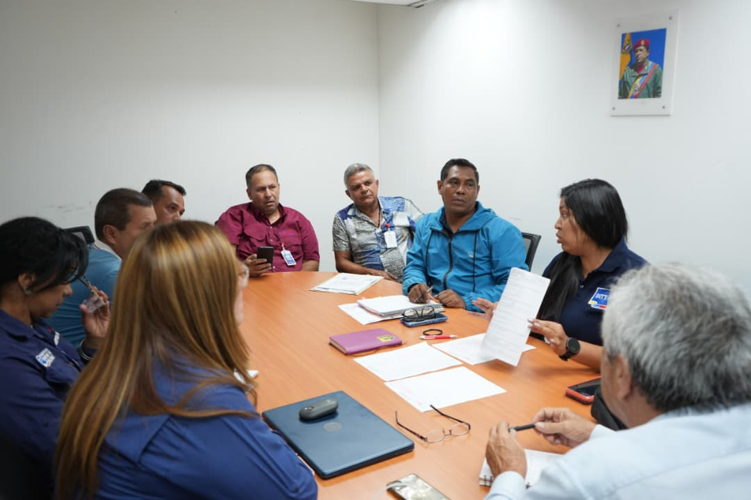 AVANZA ATENCIÓN INTEGRAL AL TRANSPORTISTA DESDE EL INTT