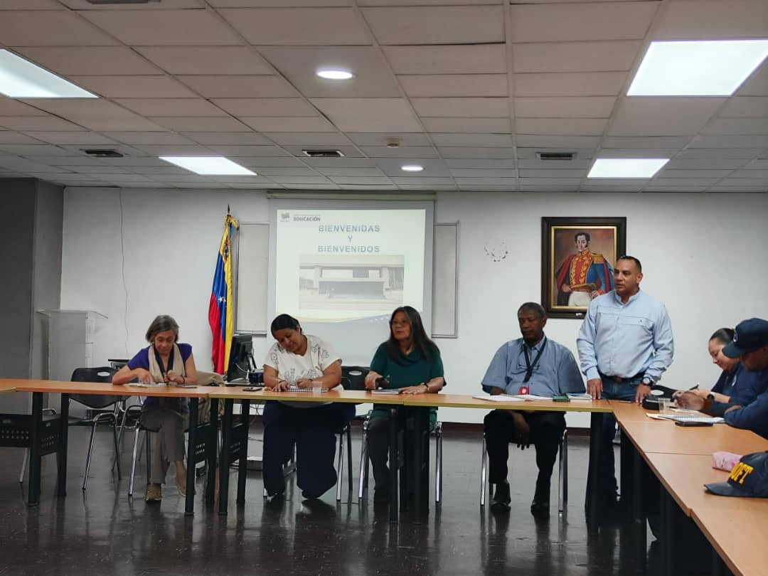 FRENTE PREVENTIVO ARTICULA ACCIONES PARA LA ESCUELA TÉCNICA ROBINSONIANA “JULIO CALCAÑO”