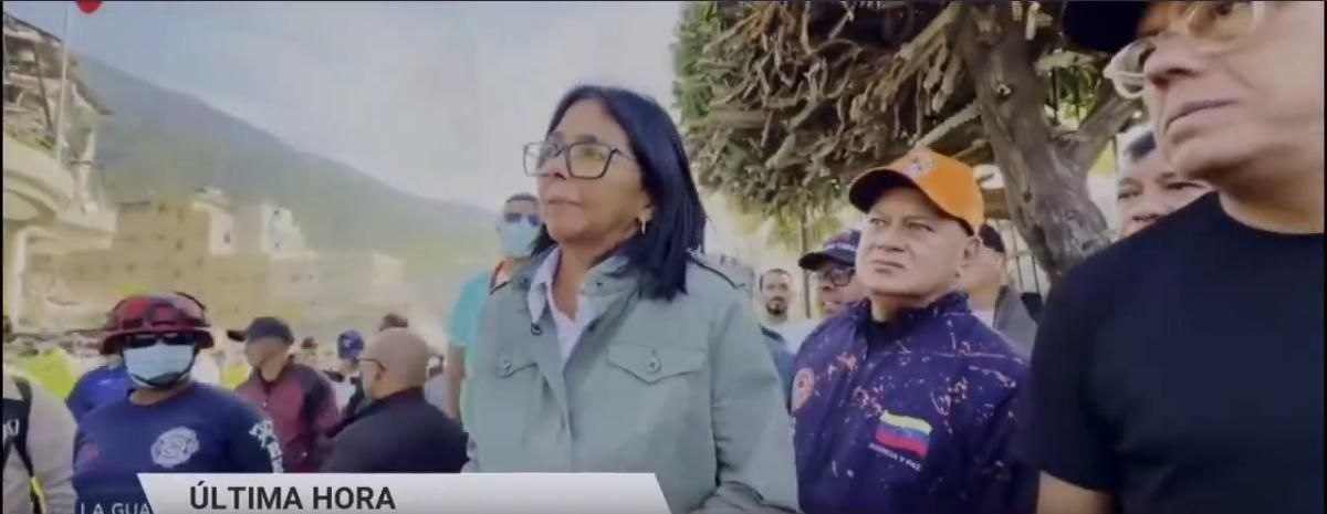 PRESIDENTA (E) DELCY RODRÍGUEZ REALIZA RECORRIDO EN EL DESATADO LA GUAIRA TRAS CONTINGENCIA SÍSMICA