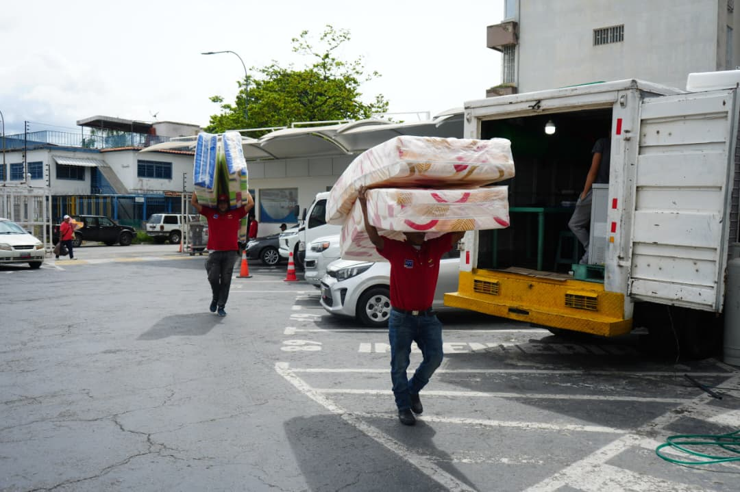 INTT ENTREGA MÁS DE MIL COMBOS ALIMENTICIOS Y DE HIGIENE A SUS TRABAJADORES AFECTADOS POR EL TERREMOTO