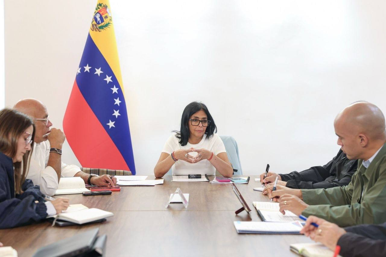PRESIDENTA (E) DELCY RODRÍGUEZ LIDERA REUNIÓN DE CONSEJO DE VICEPRESIDENTES SECTORIALES