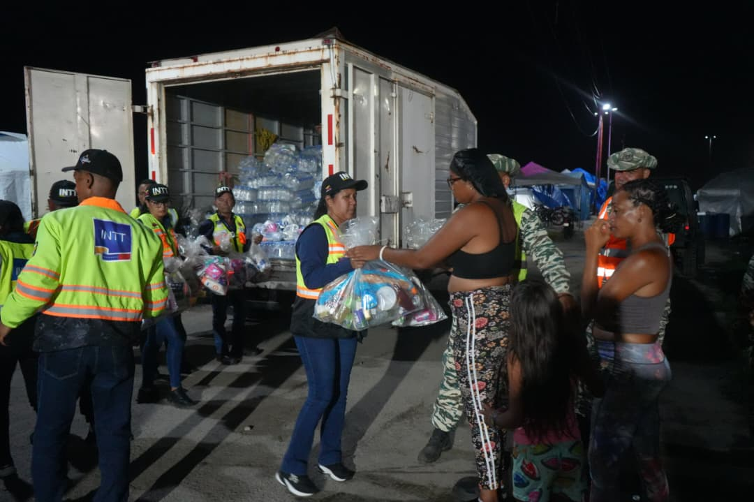 INTT BENEFICIA A FAMILIAS DE CATIA LA MAR CON JORNADA DE ATENCIÓN INTEGRAL
