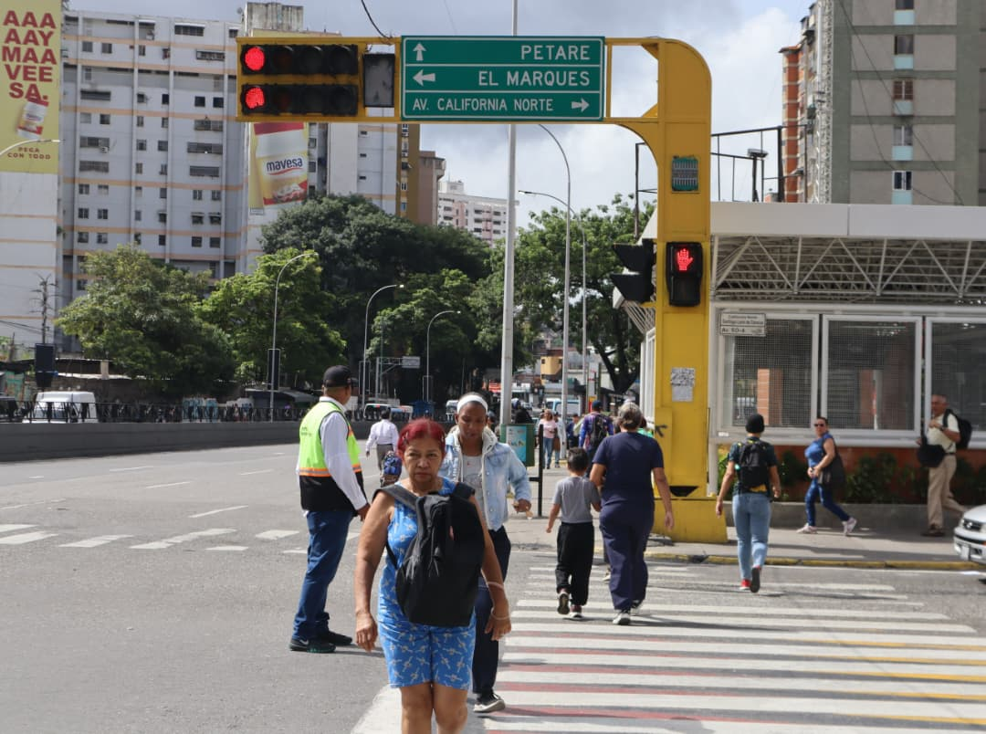 INTT IMPULSA EDUCACIÓN EN AULAS VIALES POR EL DÍA INTERNACIONAL DEL SEMÁFORO