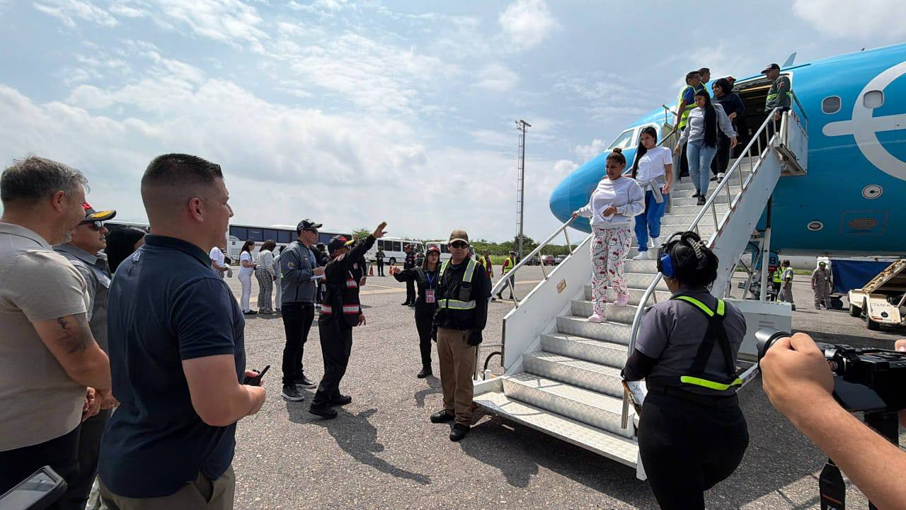 Imagen de GRAN MISIÓN VUELTA A LA PATRIA FACILITÓ EL RETORNO DE 147 MIGRANTES VENEZOLANOS DESDE EEUU