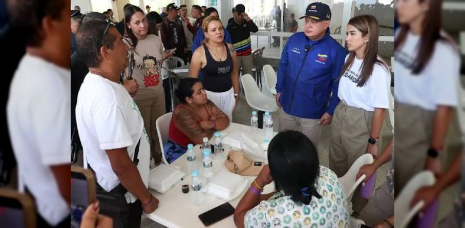 VICEPRESIDENTE DIOSDADO SUPERVISÓ INSTALACIONES DE LA UNIVERSIDAD SIMÓN BOLÍVAR PARA LA ATENCIÓN DE LAS FAMILIAS AFECTADAS TRAS EL DOBLE TERREMOTO*