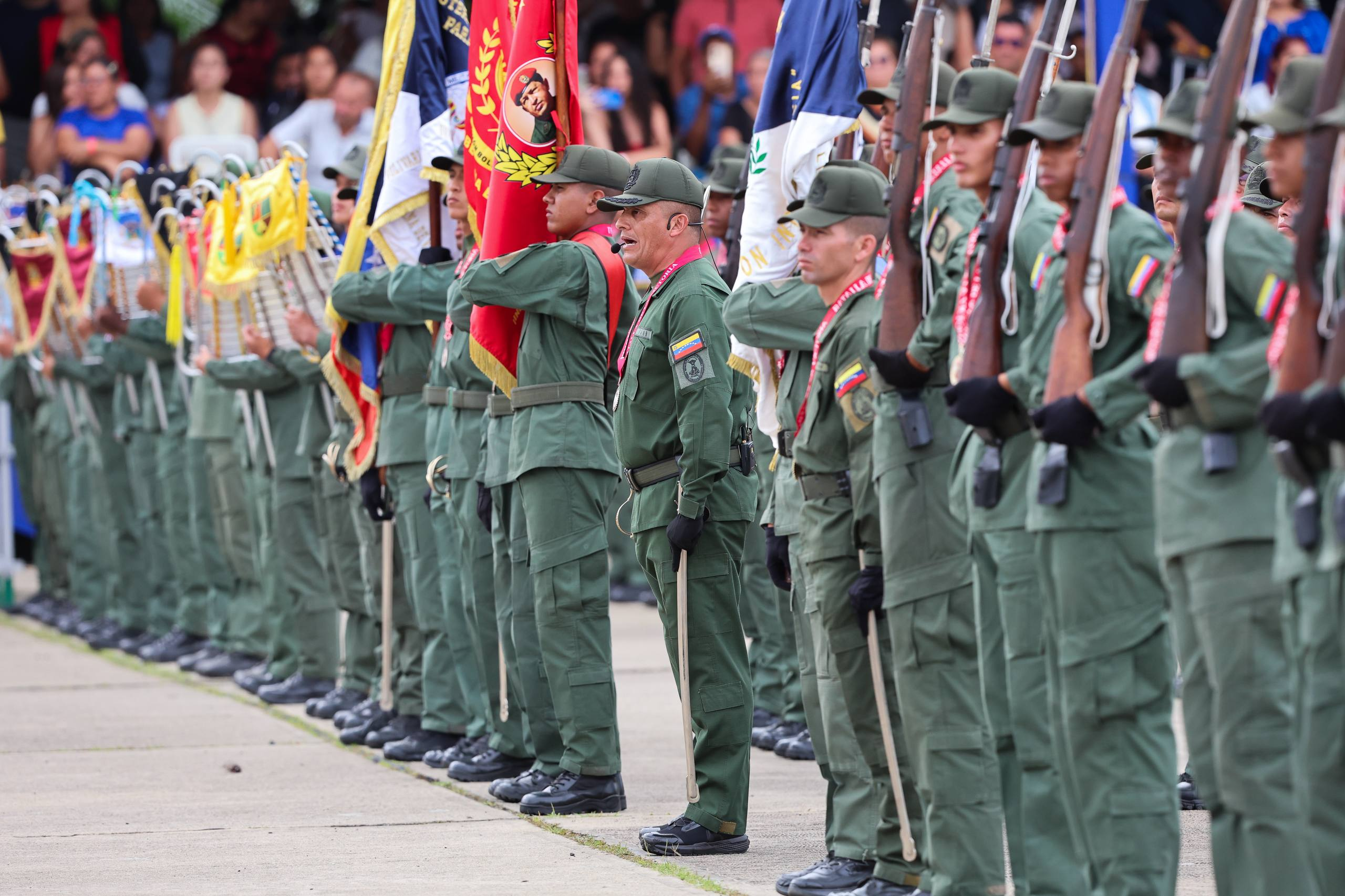 PRESIDENTA ENCARGADA DELCY RODRÍGUEZ LIDERA GRADUACIÓN DE LA PROMOCIÓN "VENEZUELA RENACE" EN LOS 215 AÑOS DE LA INDEPENDENCIA