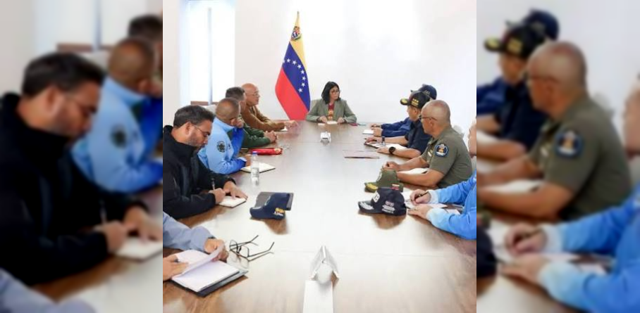 PRESIDENTA (E) EVALÚA PROTOCOLOS DE SEGURIDAD PARA GARANTIZAR BIENESTAR DE FAMILIAS AFECTADAS POR EL SISMO DEL 24 DE JUNIO