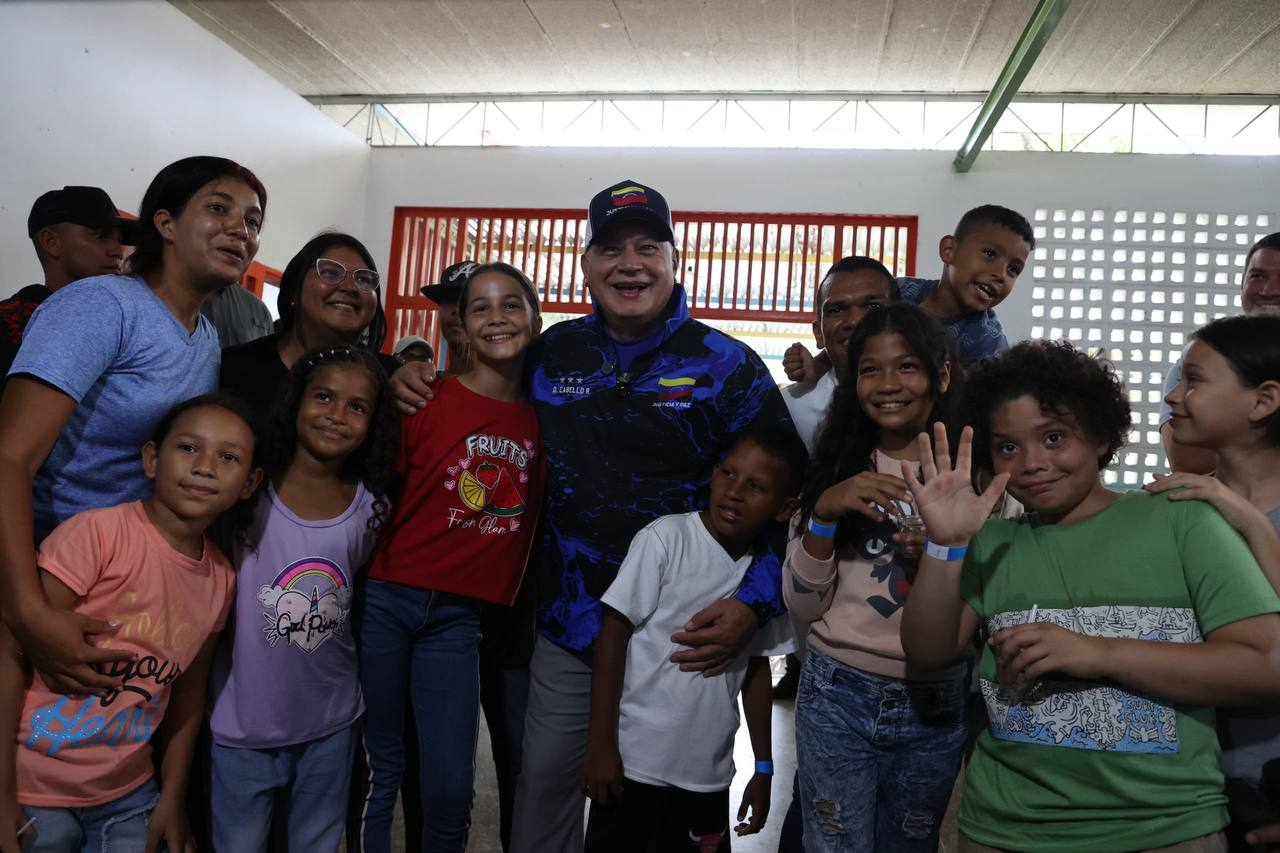MIRANDA/ GOBIERNO BOLIVARIANO INSPECCIONA ATENCIÓN A FAMILIAS AFECTADAS POR SISMOS