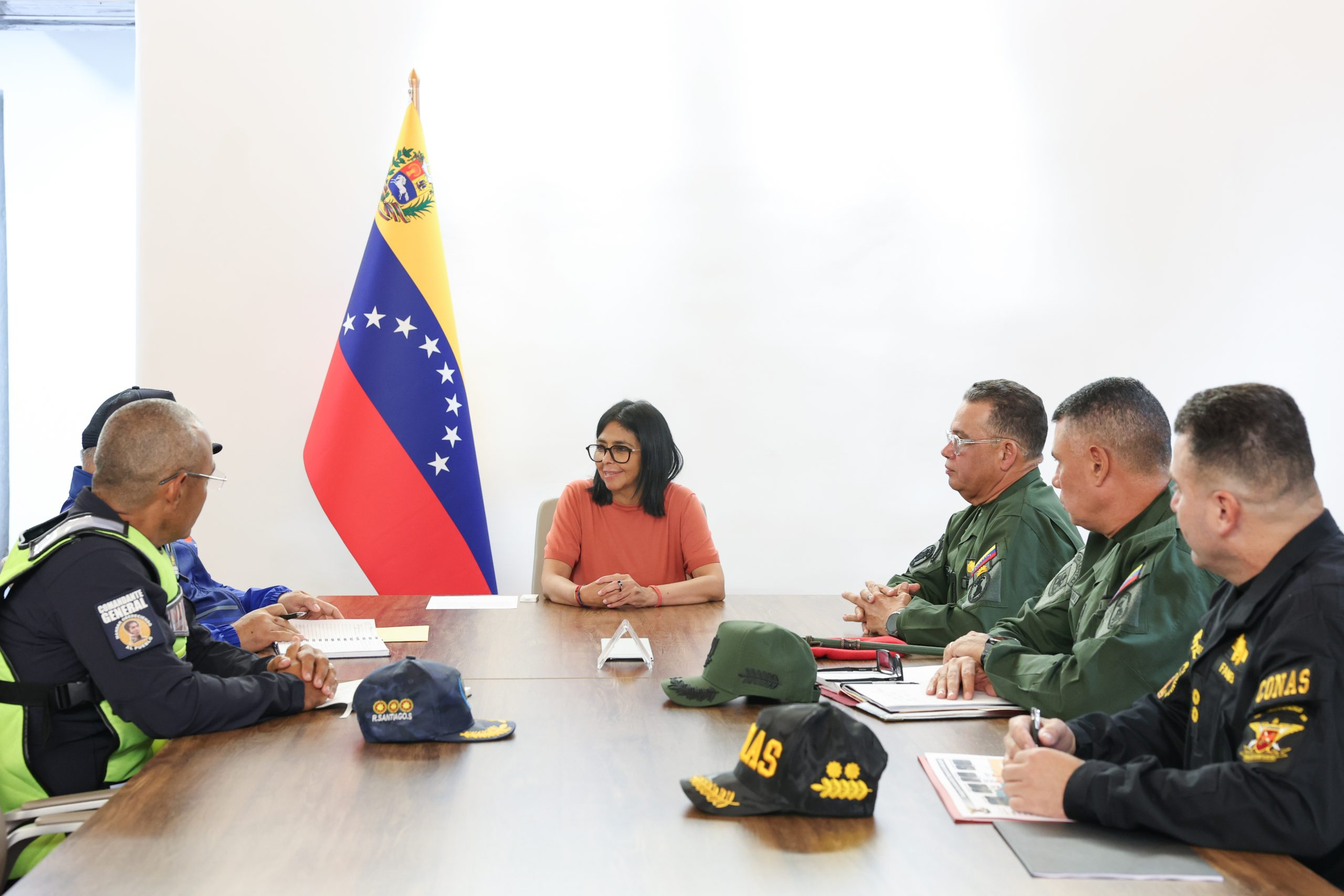 GOBIERNO NACIONAL REVISA NUEVO PLAN DE PATRULLAJE PREVENTIVO