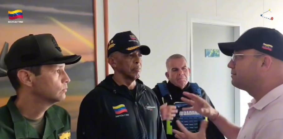Imagen de PLANIFICAN DISPOSITIVO DE SEGURIDAD TRAS REINICIO DE VUELOS EN MAIQUETÍA