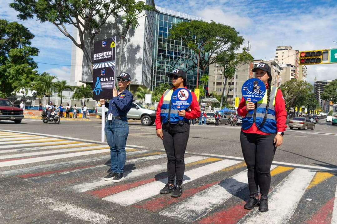 INTT DESPLEGÓ UN ABORDAJE PREVENTIVO, DINÁMICO E INTERACTIVO PARA FOMENTAR LA CONCIENCIA Y SEGURIDAD VIAL EN EL PAÍS