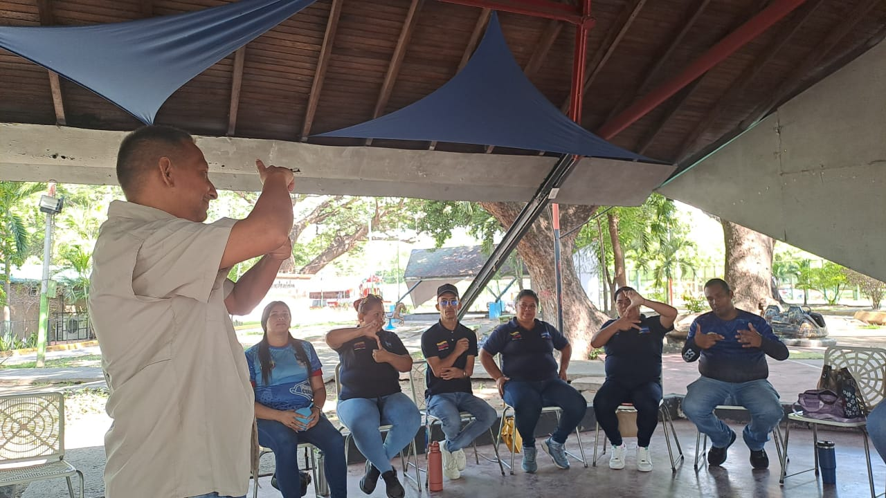 Imagen de SENADES CONSOLIDA LA CULTURA DE PAZ Y LA PREVENCIÓN INTEGRAL CON DESPLIEGUE MULTIDISCIPLINARIO EN TODO EL PAÍS