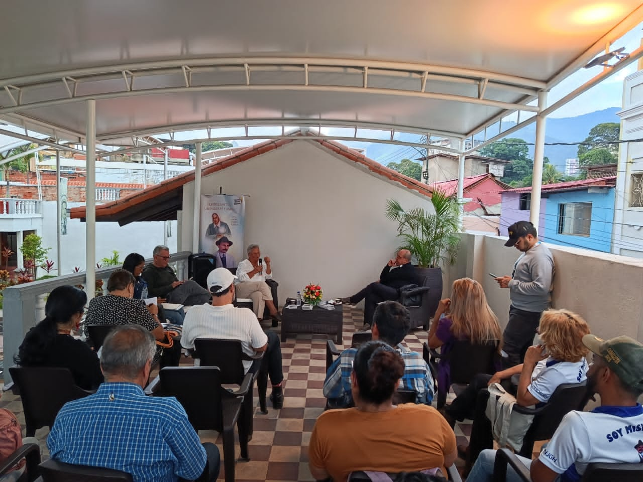 Imagen de CONVERSATORIO “JOSÉ GREGORIO: CIENCIA Y FE QUE SANAN” REUNIÓ A EXPERTOS EN LA CASA MUSEO DEL SANTO
