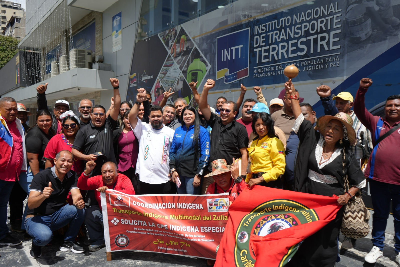 Imagen de INTT IMPULSA EL REORDENAMIENTO DEL TRANSPORTE PÚBLICO EN EL MUNICIPIO GUAJIRA
